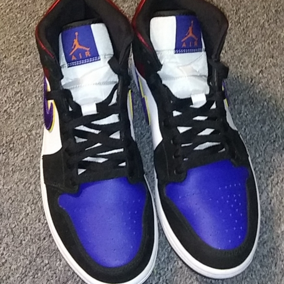 Air Jordan 1 mid se - Picture 5 of 5